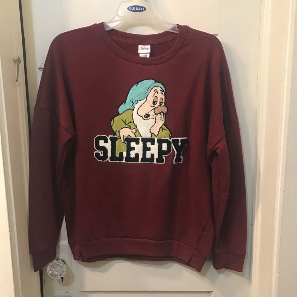 Disney Sleepy Dwarf Sweatshirt Size Medium